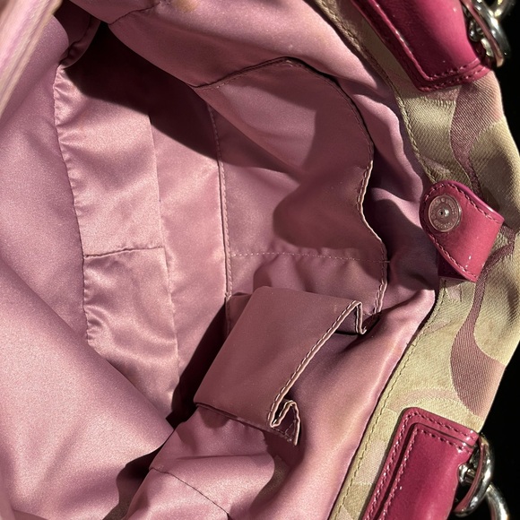 Coach Berry Satchel Tote Bag C Logo Purple Patent Leather - Picture 9 of 11